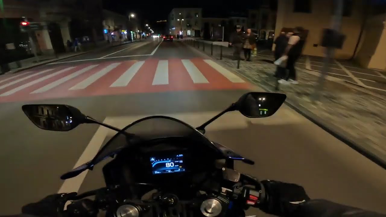 POV:AGGRESSIVE NIGHT  RIDE | YAMAHA R125 2025