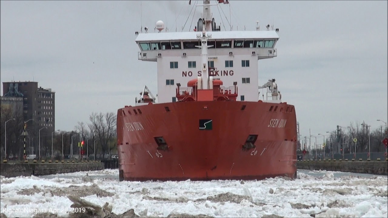 Tanker ship STEN IDUN cuts through ice on the Welland Canal, Port Colborne, 2019