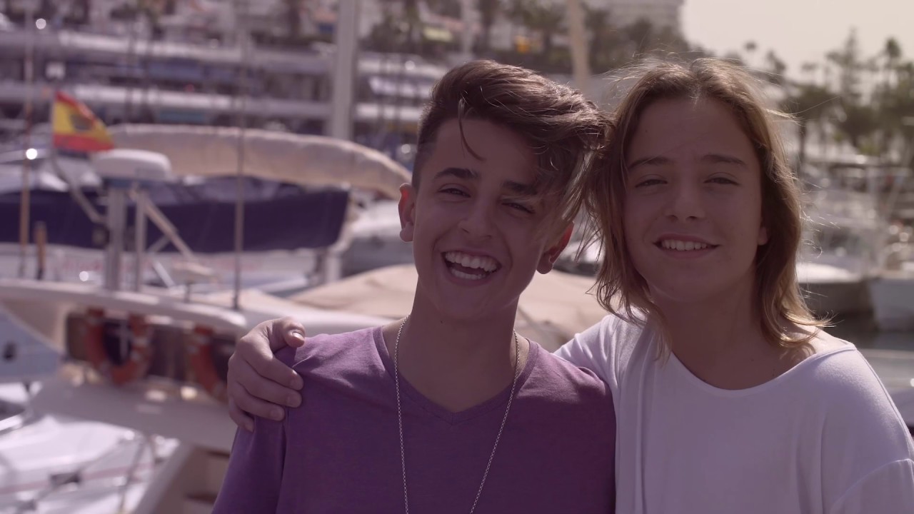Adexe y Nau + Izan Llunas - Making Of En Mi Corazón