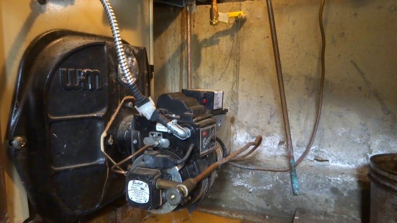 I Got a Call After 30 Years and Fixed This Old Oil Burner!