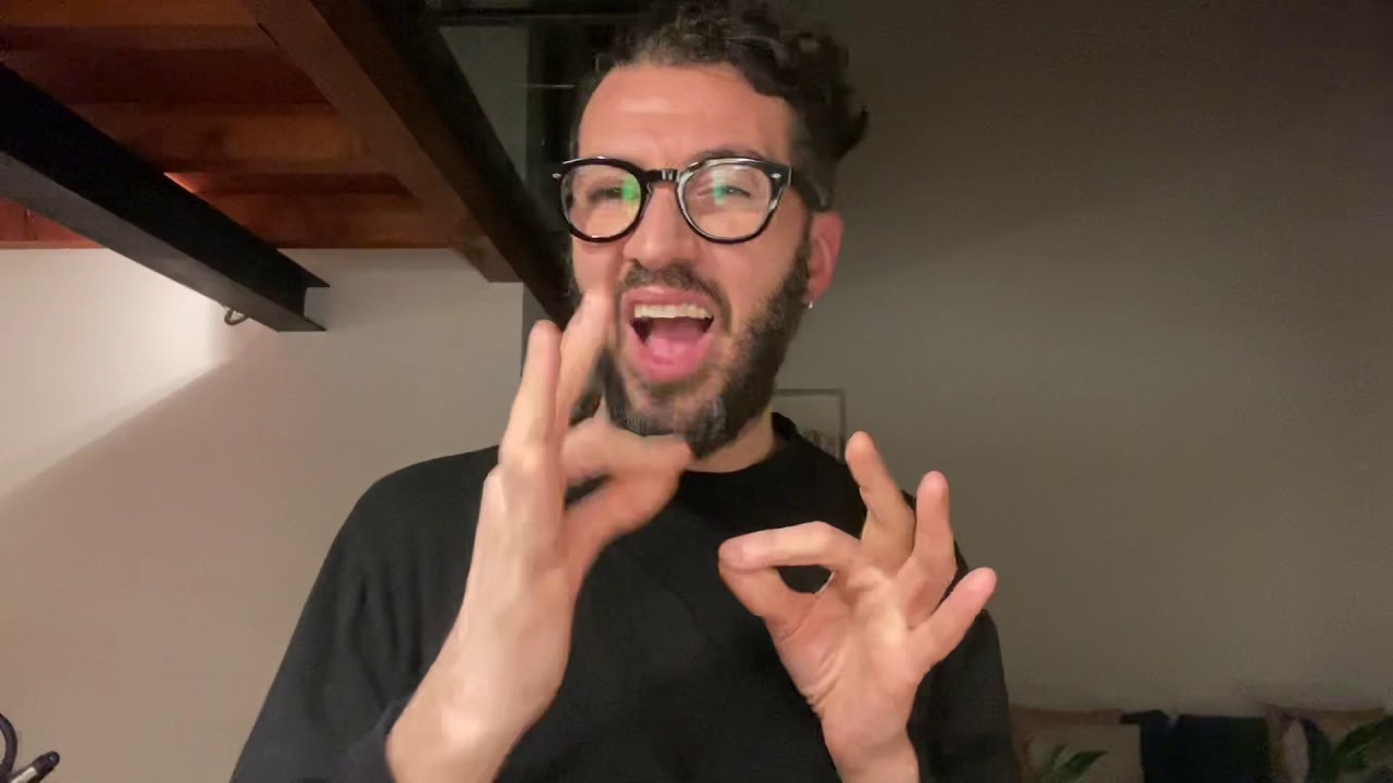 Gli udenti possono insegnare la LIS?