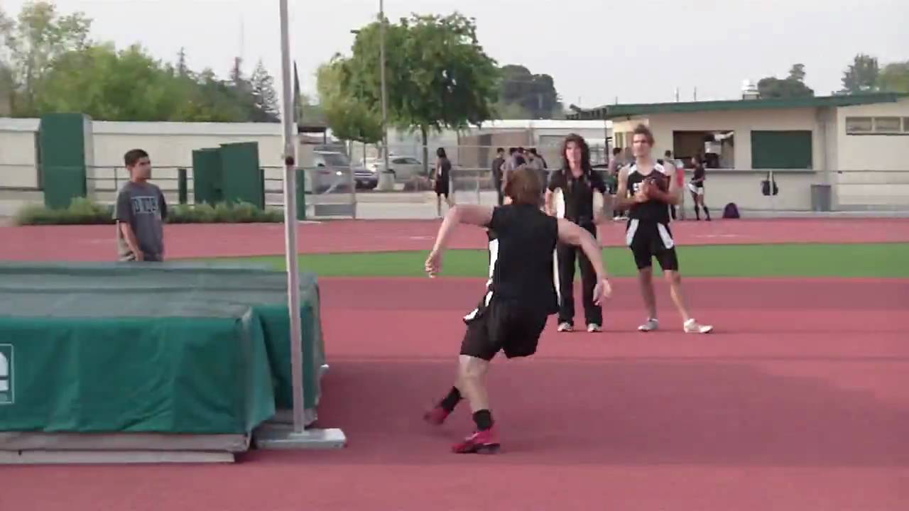 Selma Track Club vs Dinuba 15APR10 High Jump