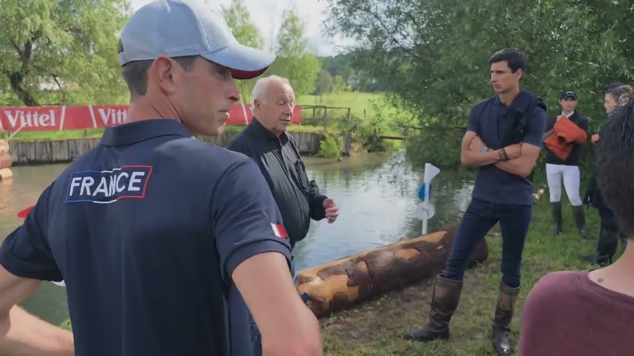 Les obstacles de la pro élite de Vittel 2024 et les commentaires de Thierry Touzaint