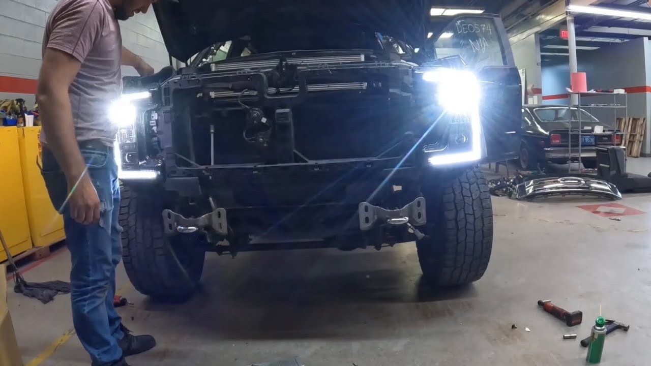 Rebuilding My Convertible Ford F-250. (Part 3) New Lights