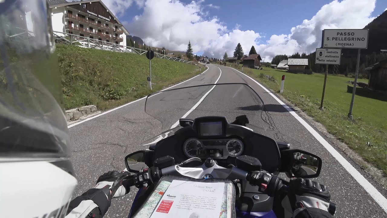 Südtirol Oktober 2021 - Passo San Pellegrino mit der R1200RT