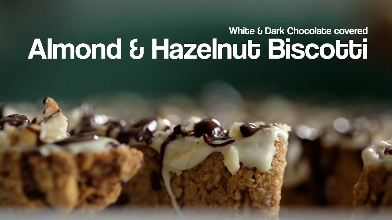 Almonds & Hazelnuts Biscotti  |  Consider today your cheat day. 😉