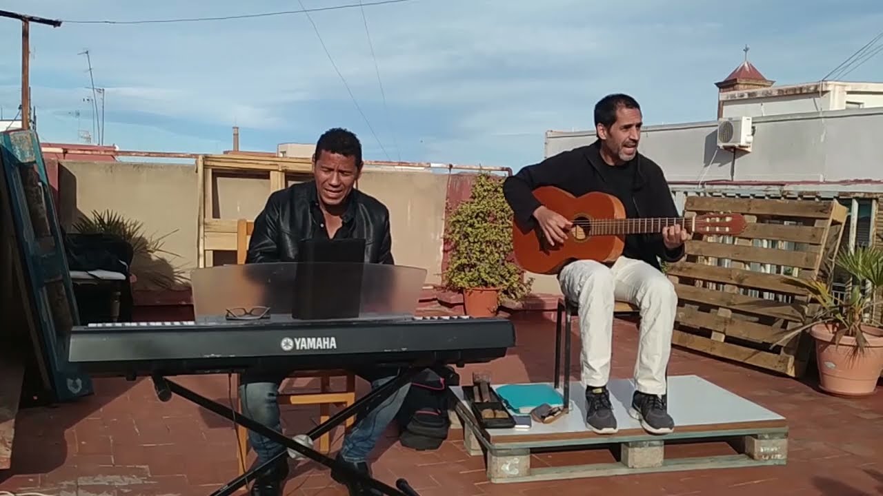 PEÑA de Ernesto URRA en la Terraza (8ºAniversario)