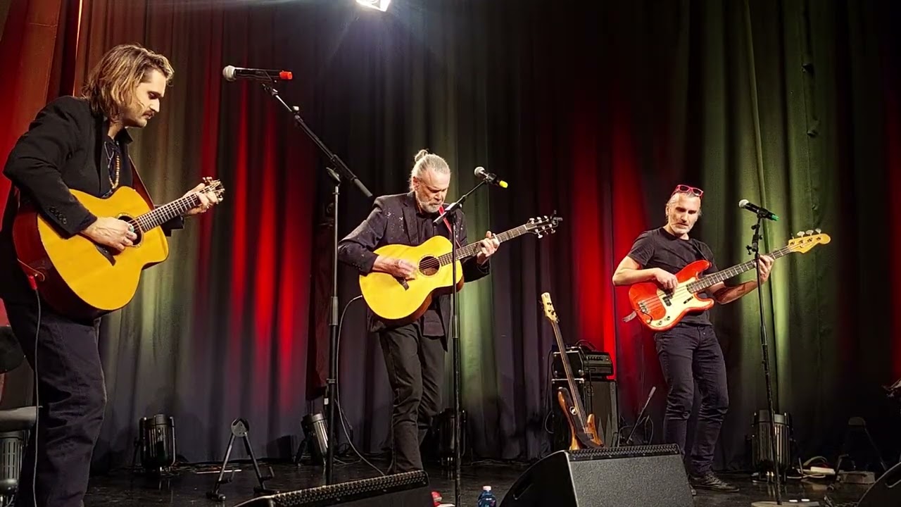 Beppe Gambetta Trio - Sit and Pick With You live in Lugano