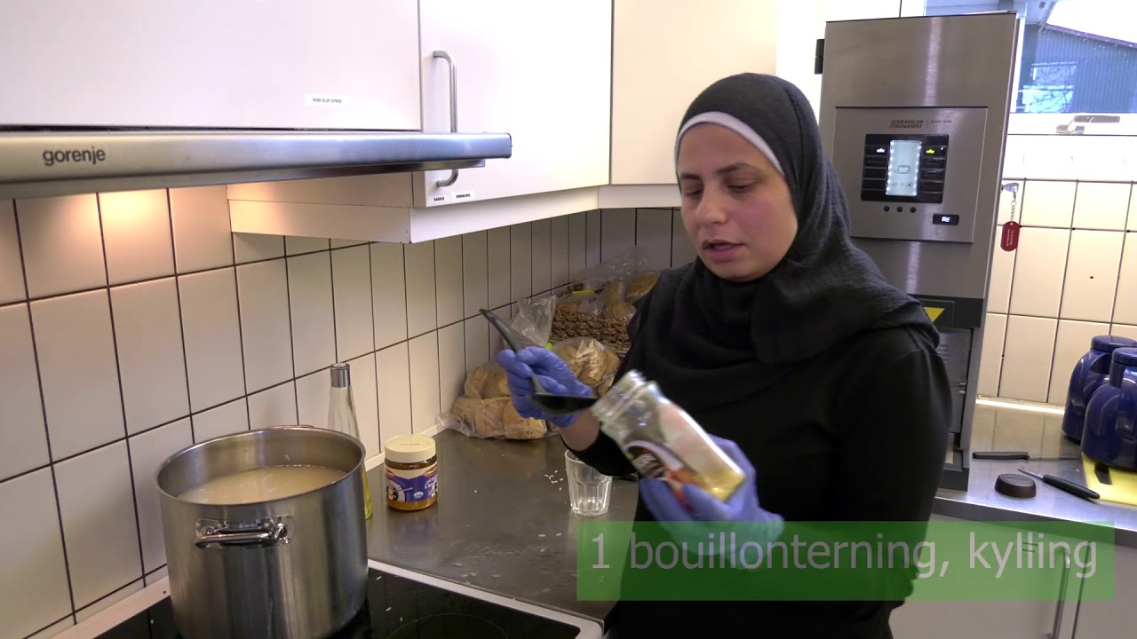TVk&oslash;kken, Arabisk kylling og Agurksalat