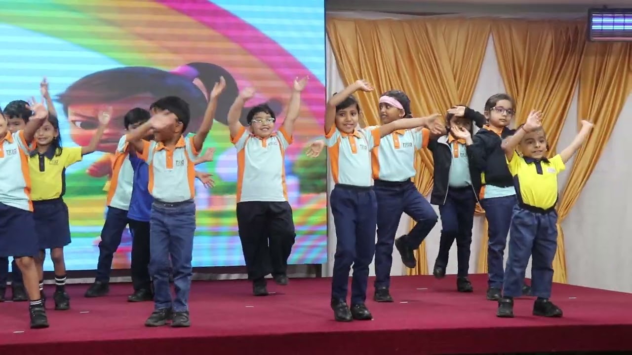 Trio Tots talented Kindergarten 1B children performed a assembly on the theme “Emotions.”