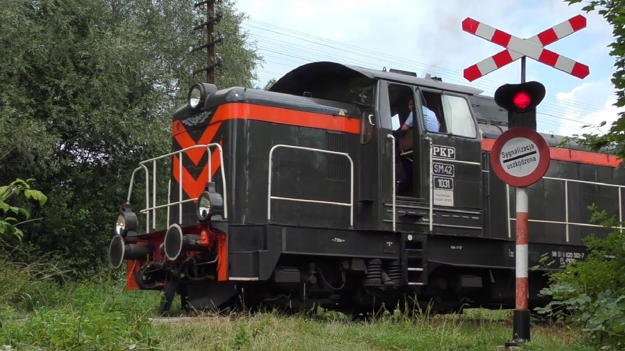 Unikatowy przejazd kolejowy w Dobrej koło Limanowej (#2) | Unique Railroad Crossing in Poland