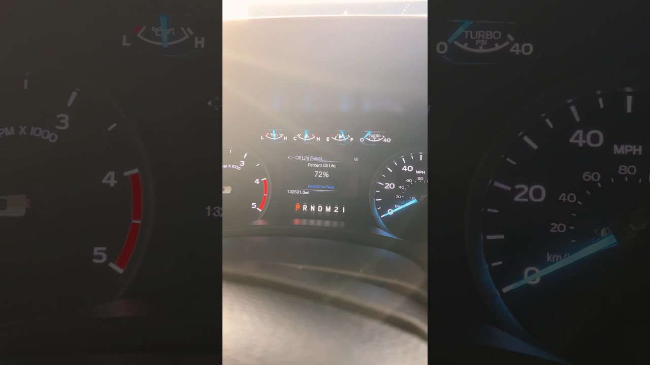 Do you go by oil monitor or mileage intervals? #powerstroke #superduty #alumiduty #fordtruck #f250