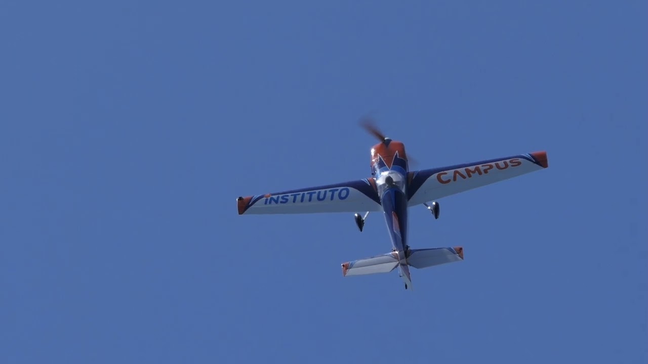 CAA. 27.11.2022 Vuelo Edge 540 DLE111. Piloto Rodrigo Urbieta CC