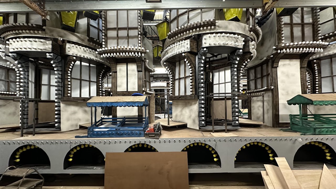 Globe Carnival Club 2023 - THE TAVERNS - Behind The Scenes