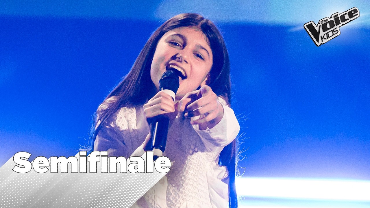 Ginevra canta “A mano a mano” di Rino Gaetano | The Voice Kids Italy Semifinale