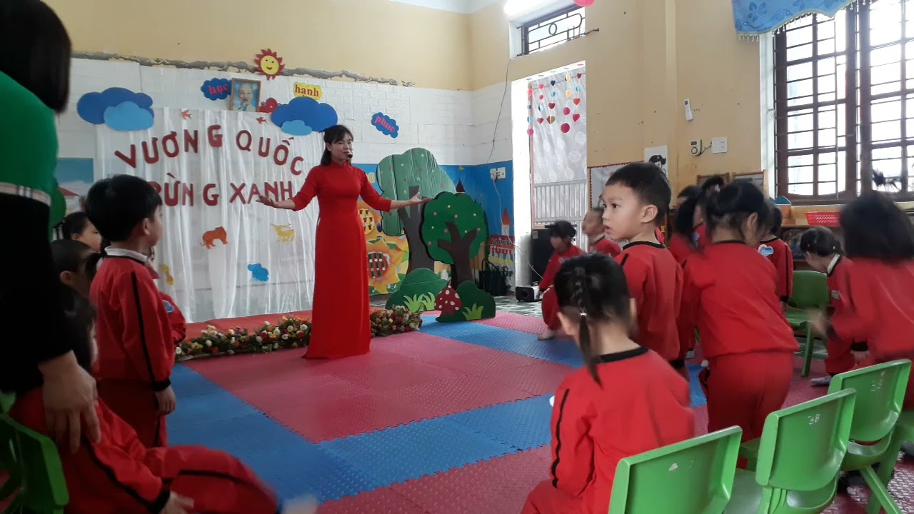 Tiết dạy GVG âm nhạc vận động bài hát: Lý cây xanh. trẻ 3 - 4 tuổi.