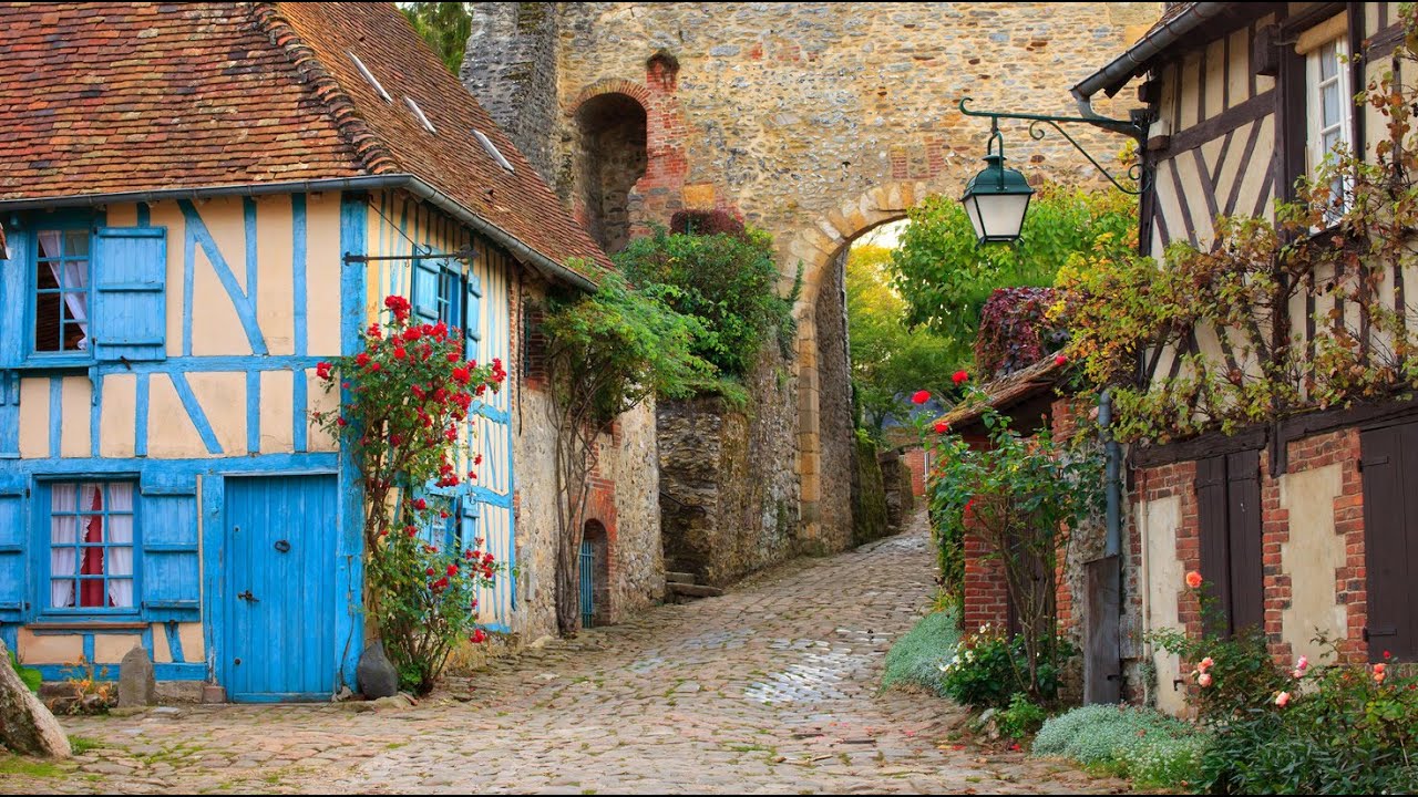 Gerberoy  un des  Plus beaux villages de France -4k-