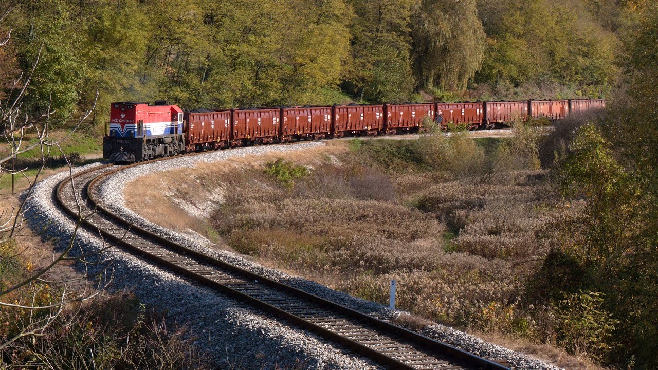 HŽ CAR 2062 110 hauling coal in Zagorje hillside