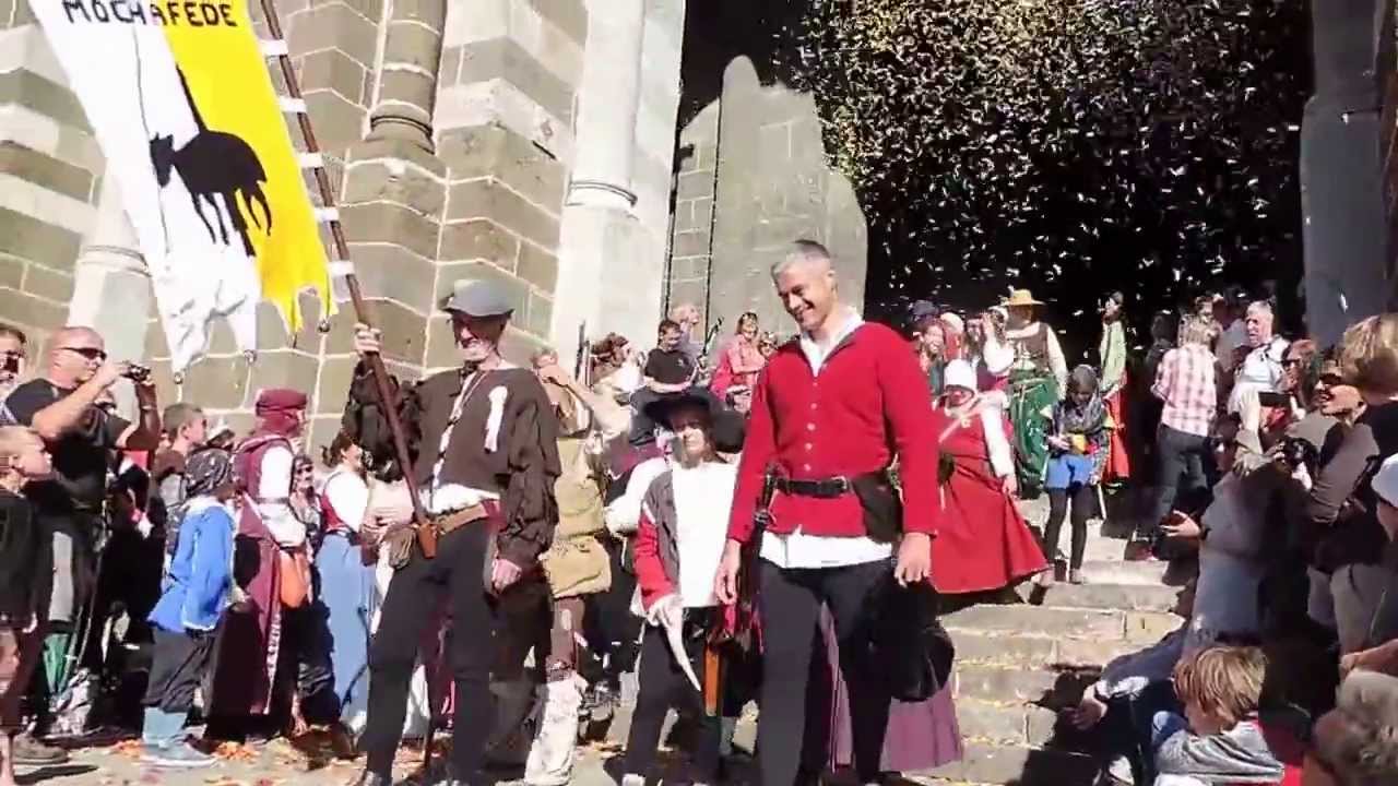 Le roi de l'Oiseau - Le défilé intégral 2013