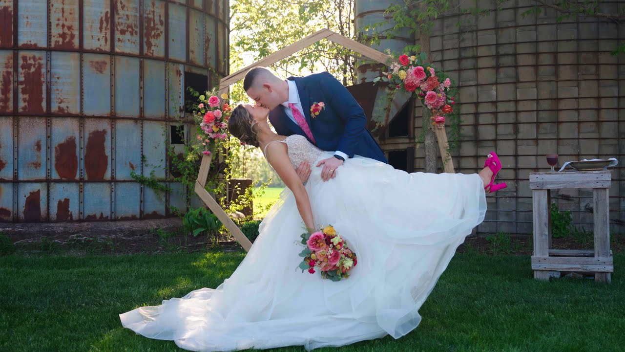 Beautiful Sentimental Wedding at The Barn | Rockton IL | Hannah & Jake Wedding Film
