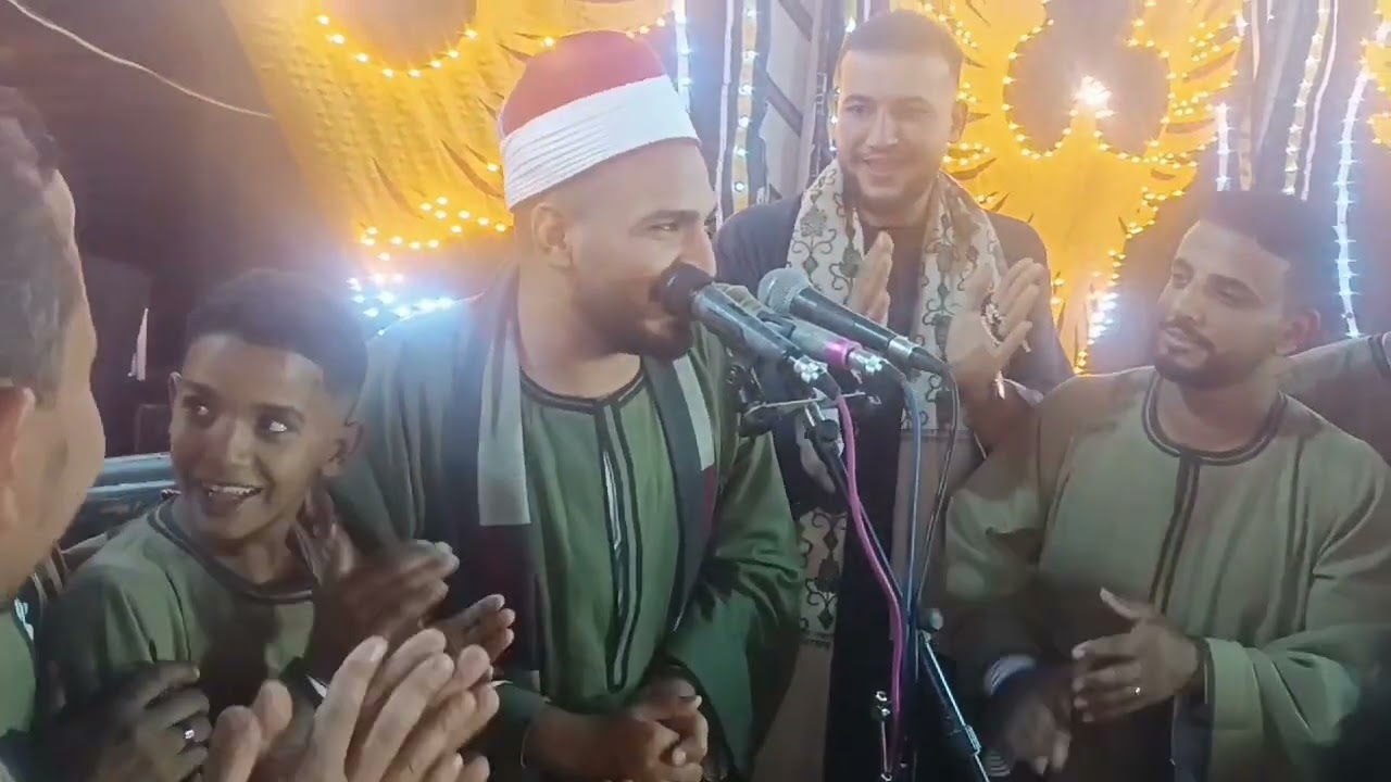أجمل ابتهال من أجمل أفراح صعيد مصر لفضيلة الشيخ عبدالرحمن الديروطى ليلة بنى هلال القوصية اسيوط