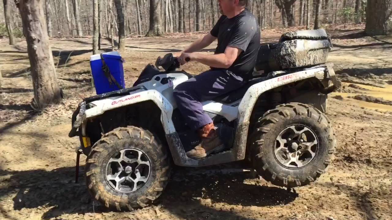 CAN AM XMR 1000 mudding