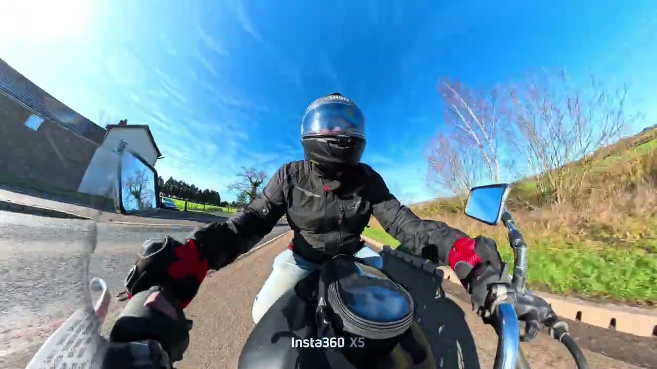 I let the Insta360 app edit my video for me. Here’s the result! #insta360 #motorcycle #subscribe 