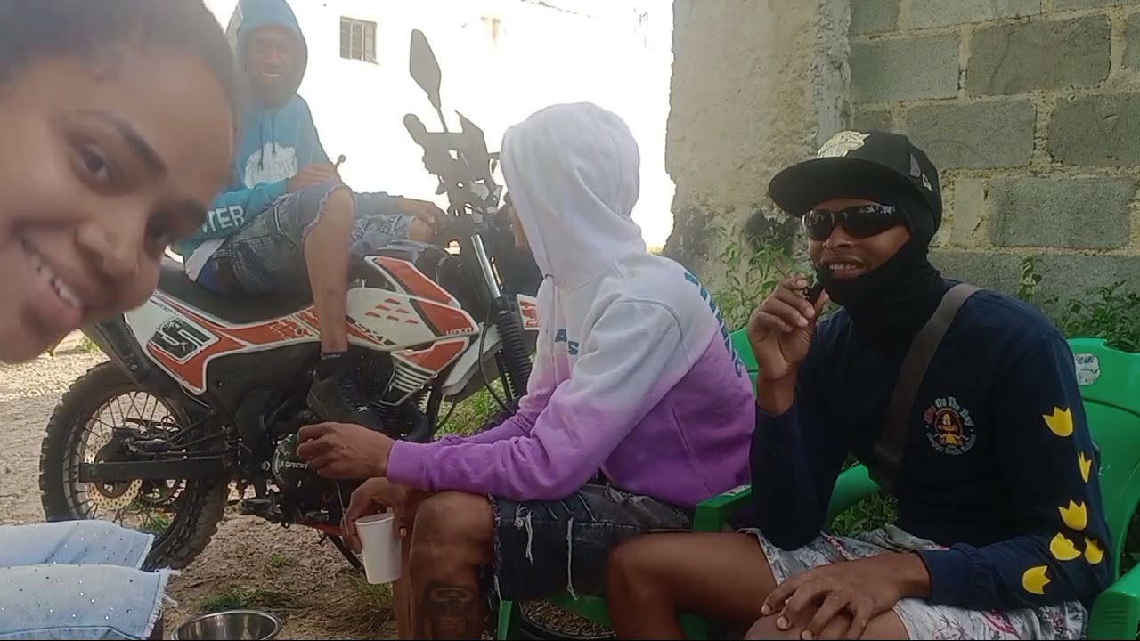 😂reiras sin parar, Tarde con lo pana en cura🤣que película 😂