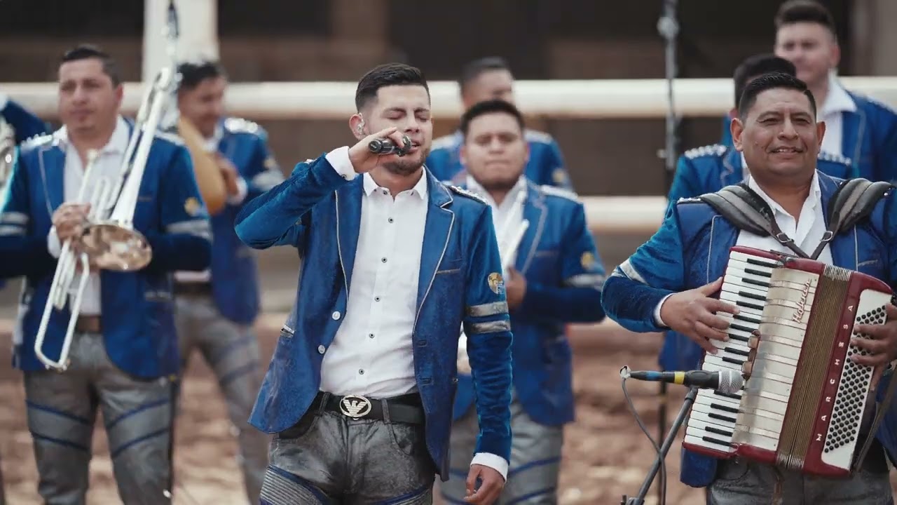 EL DIARIO DE UN BORRACHO - BANDA MARINOS DE AGUA AZUL