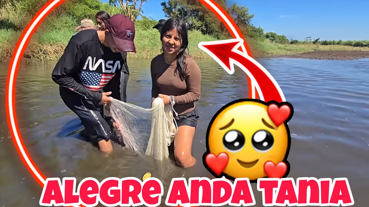 Que Cariñoso Mainor🥰Con Tania Le Enseña A Tirar La Atarraya❤️