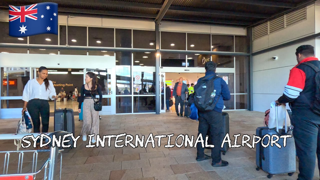 Sydney Kingsford Smith International Airport (SYD) is the main airport of Australia[4K Walking Tour]