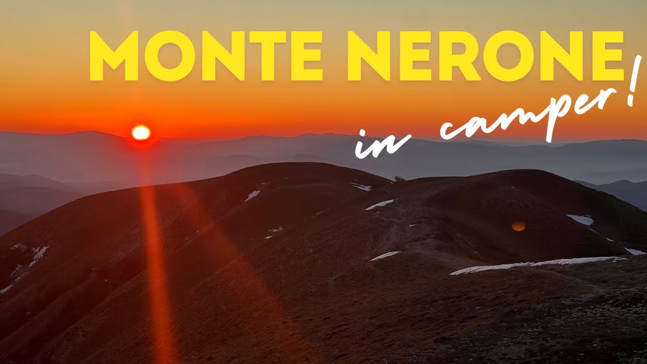 🚐 #Weekend solo in #camper - libera in #vetta a Monte Nerone ⛰️#marche #montenerone #drone #vanlife