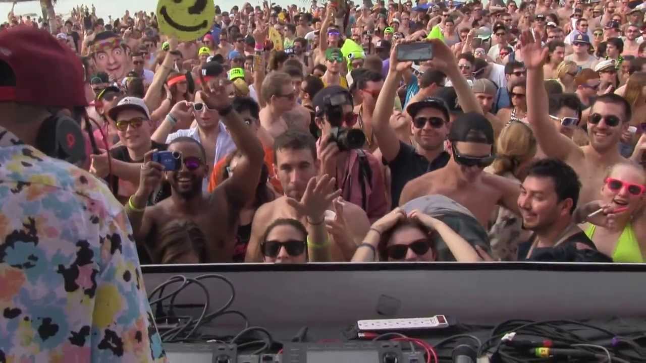 BOYS NOIZE B2B DISCLOSURE - RESPECT THE SHIP @ HOLY SHIP 2014 - DAY 2