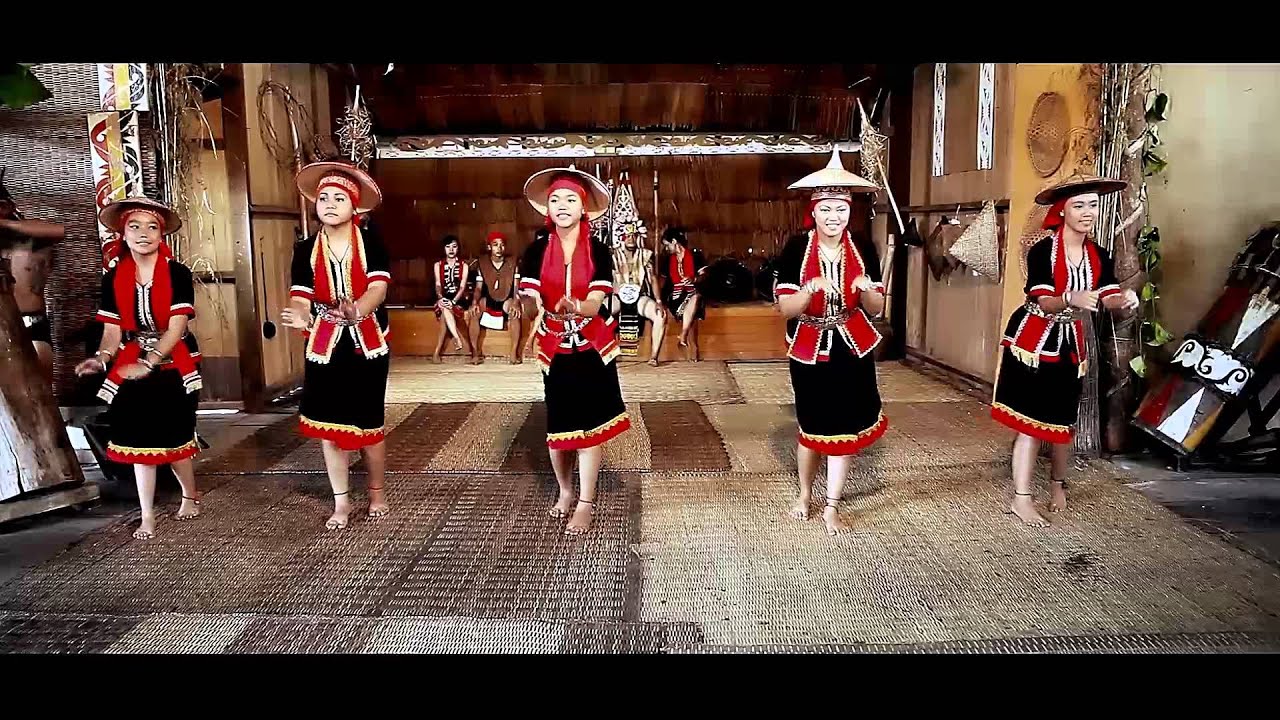 Kampung Taee Bidayuh Dance