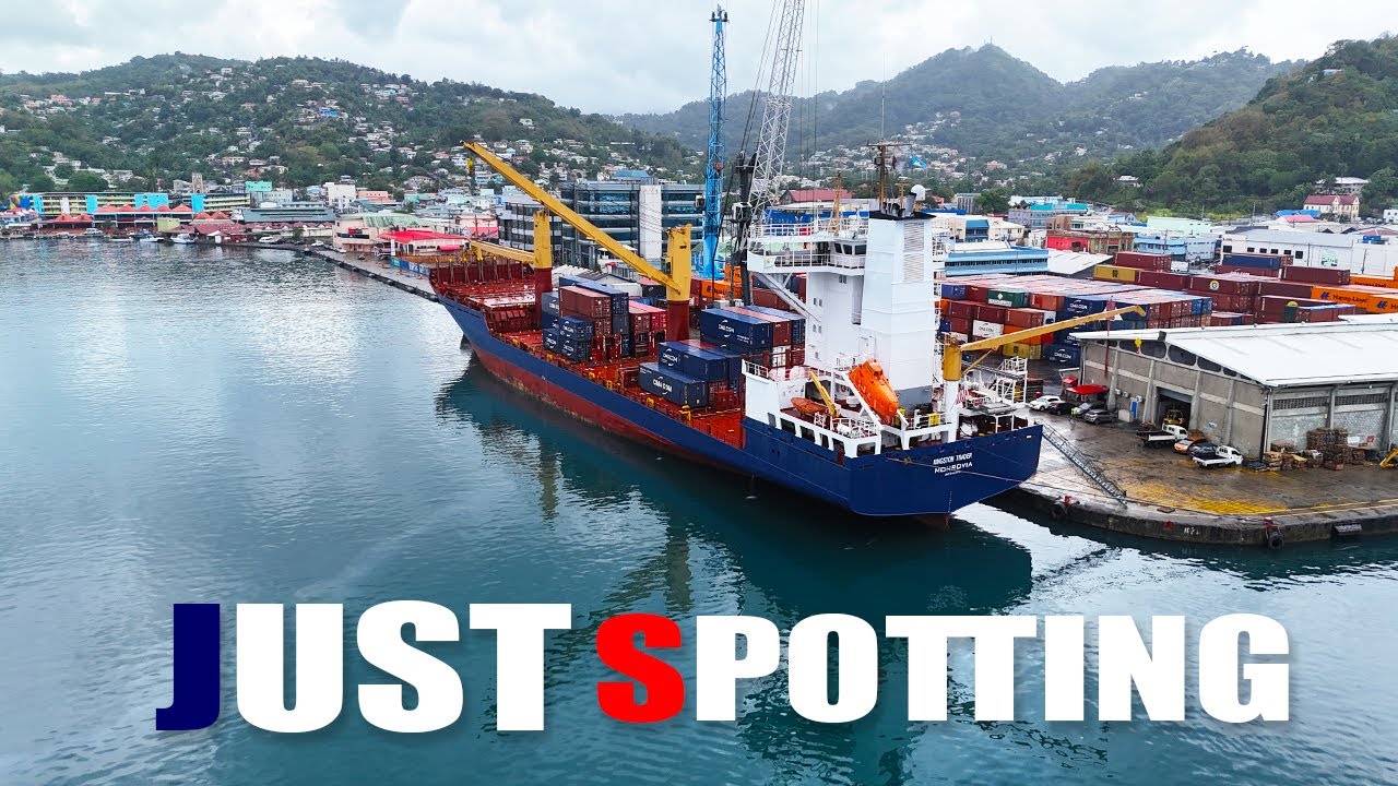 Shipspotting  ST. LUCIA