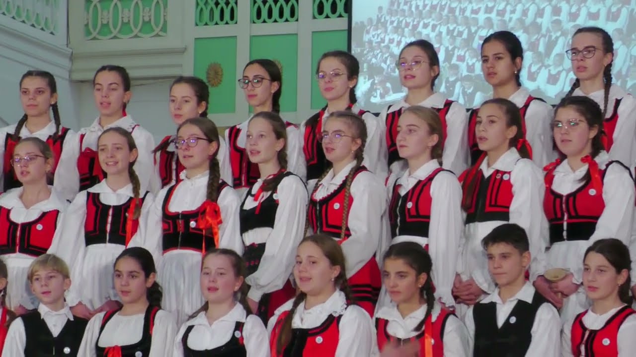 Szentegyházi Gyermekfilharmónia fellépése Békésen - Teljes videó - Békés Város