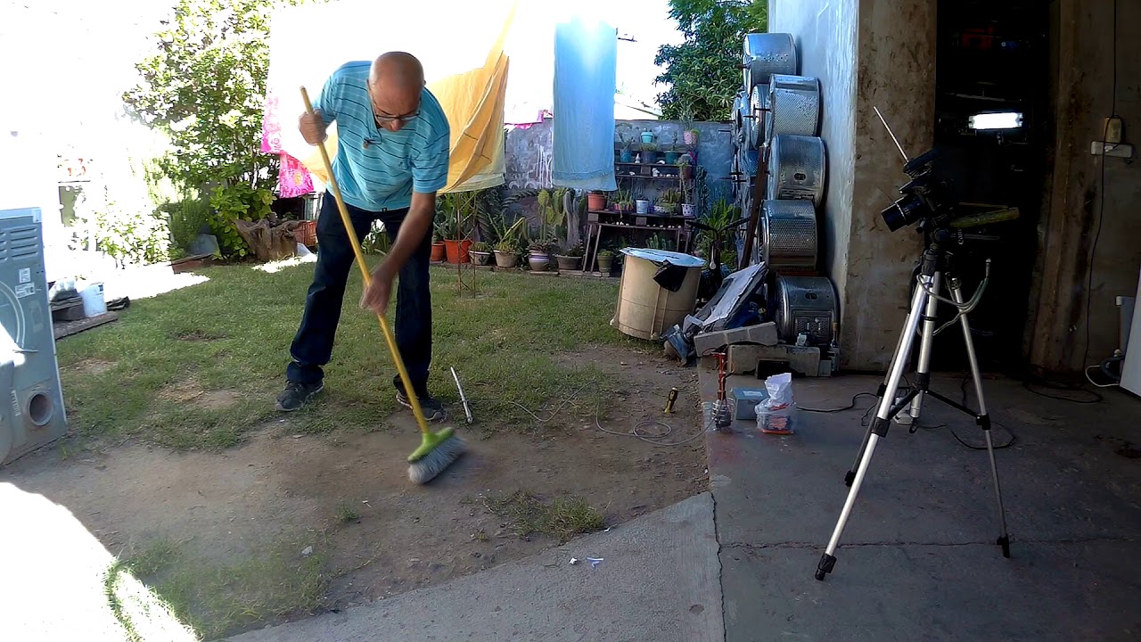 Experimento con Viento Ionico  (Alta Tension)  /  Experiment with Ionic Wind (High Tension)