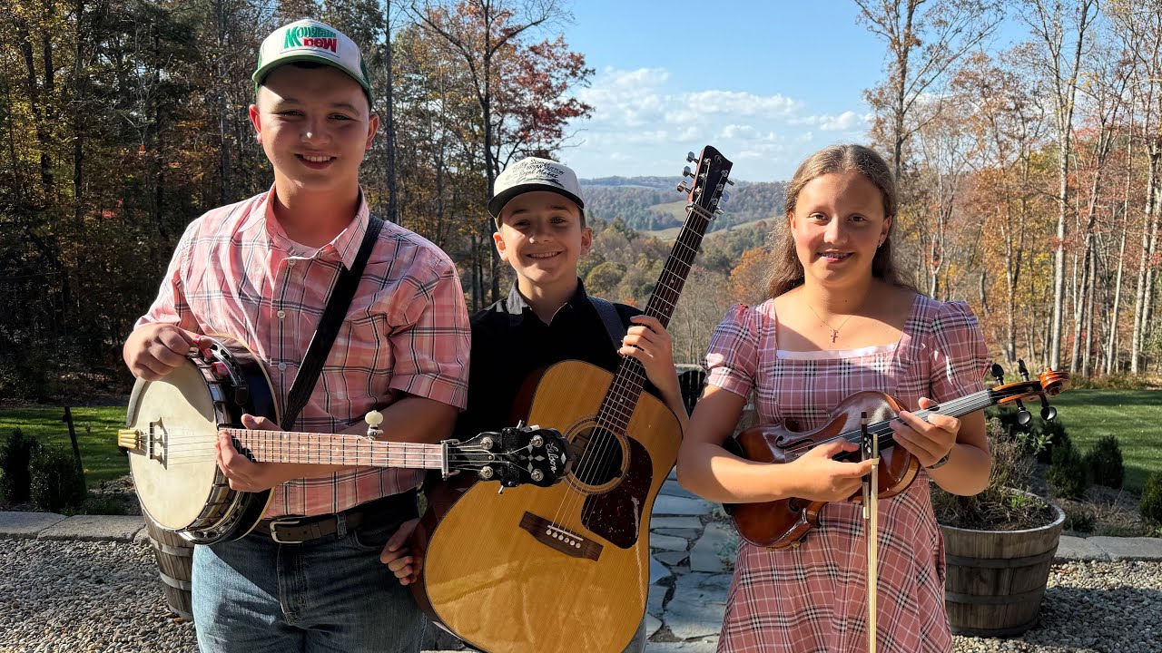 Девушка из Западной Вирджинии — деним и клетка #bluegrassmusic