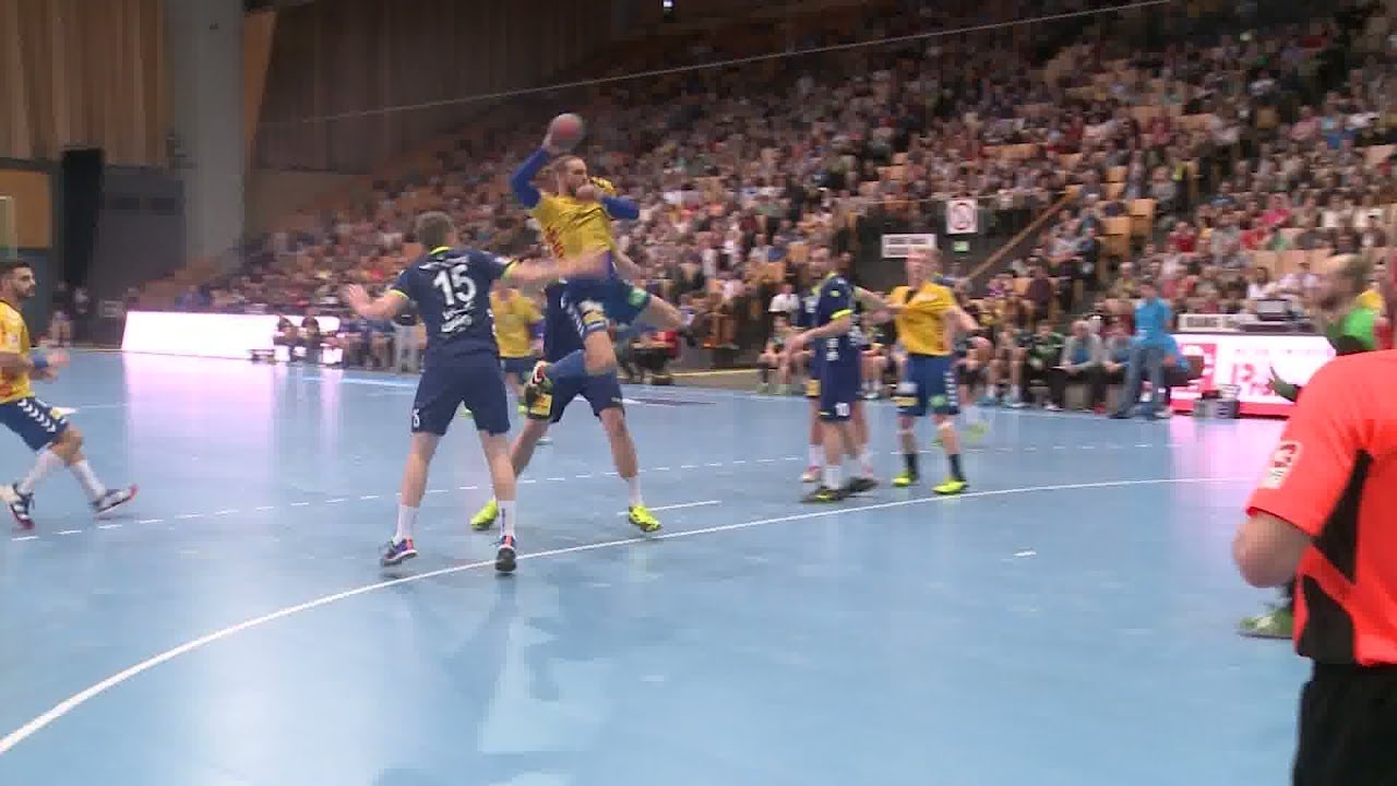 Fight auf Augenhöhe: MV-Derby geht an Mecklenburger Stiere