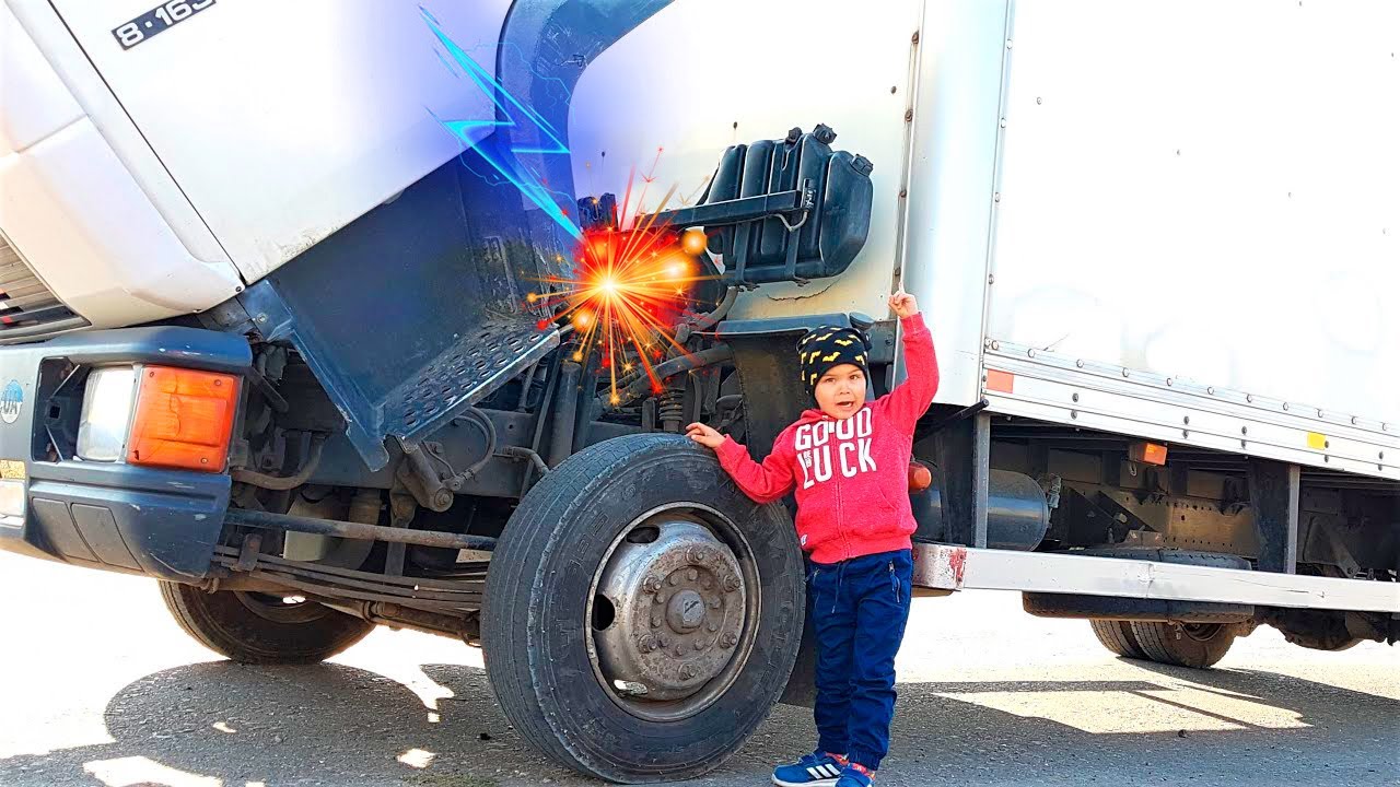 The Truck is broken down again - Dima on power wheels tractor repair the truck