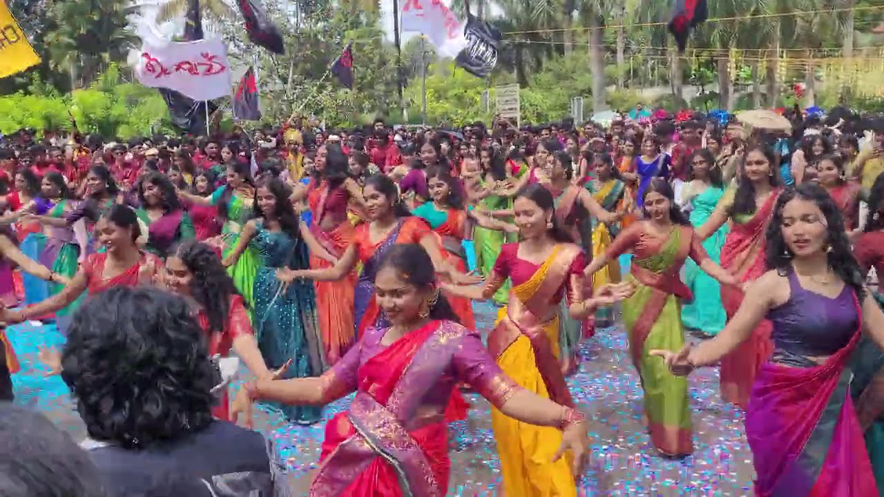 FISAT Onam Dance Part 2