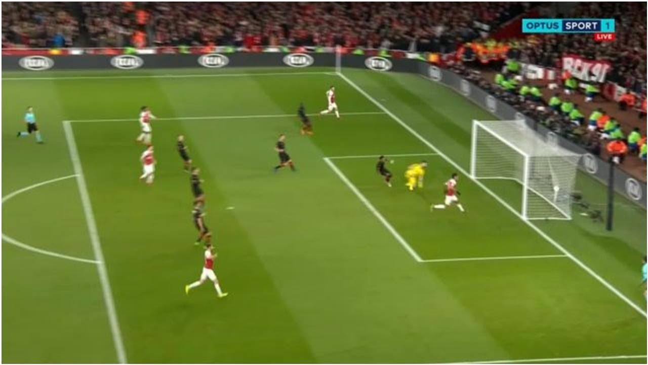 Aubameyang brace helps Arsenal hit back to advance in UEL