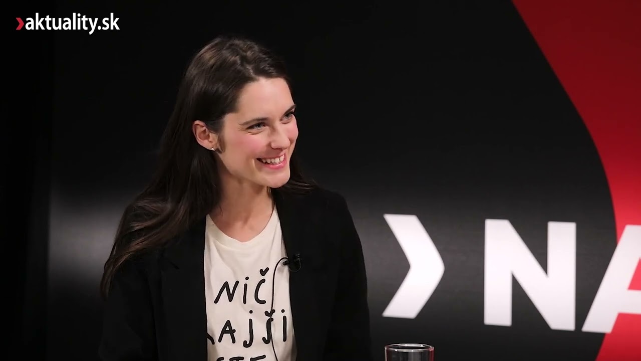👥  NA ROVINU s Judit Bárdos: Dedina vie byť deštruktívna | Aktuality