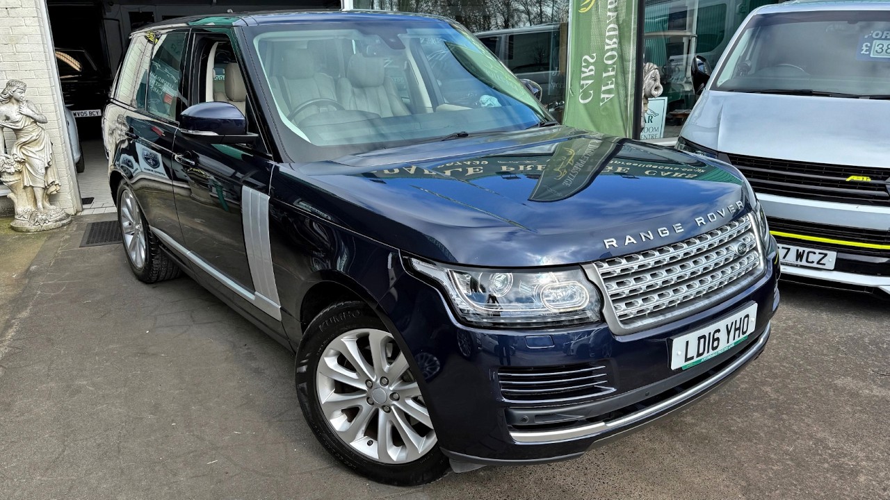 Range Rover Vogue 3.0 TDV6 2016 года &mdash; доступные автомобили премиум-класса.