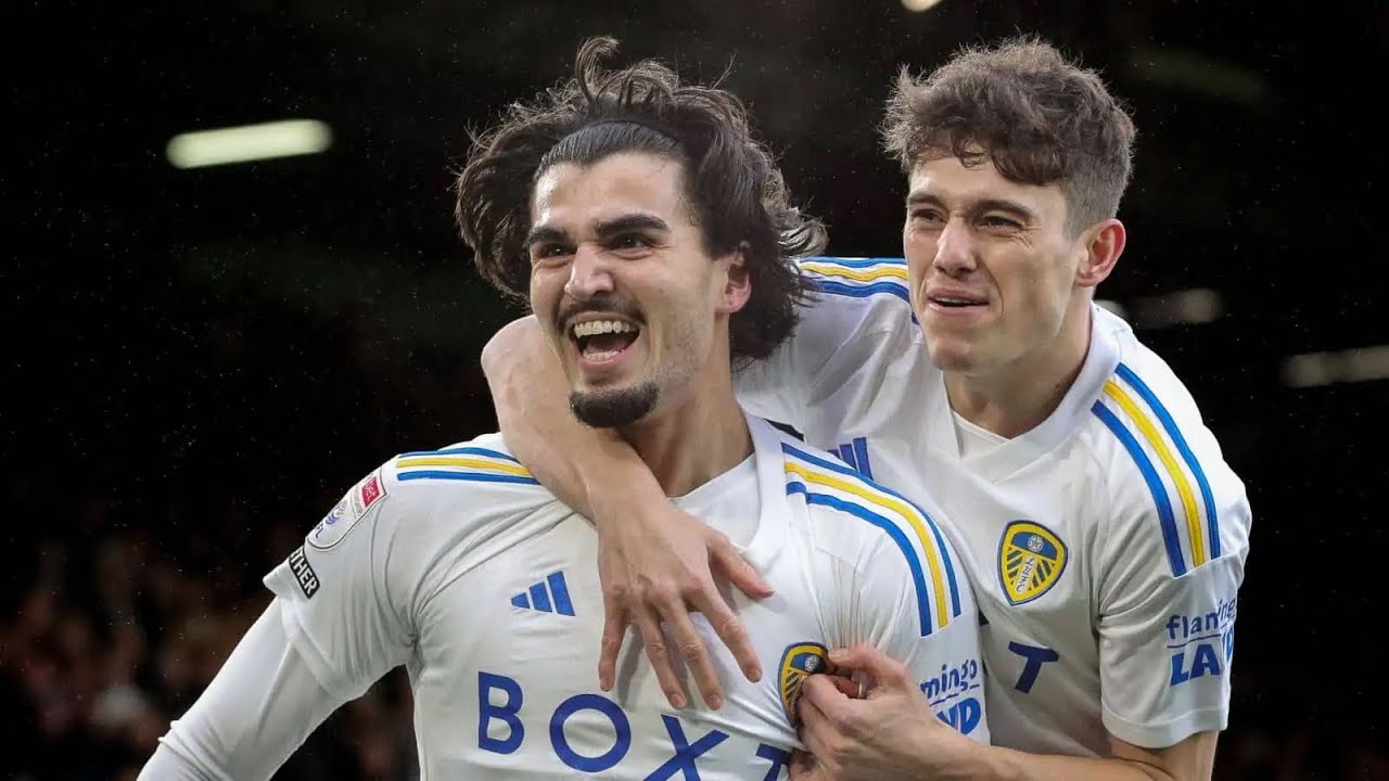 Pascal Struijk is the best centre-half in the Championship!