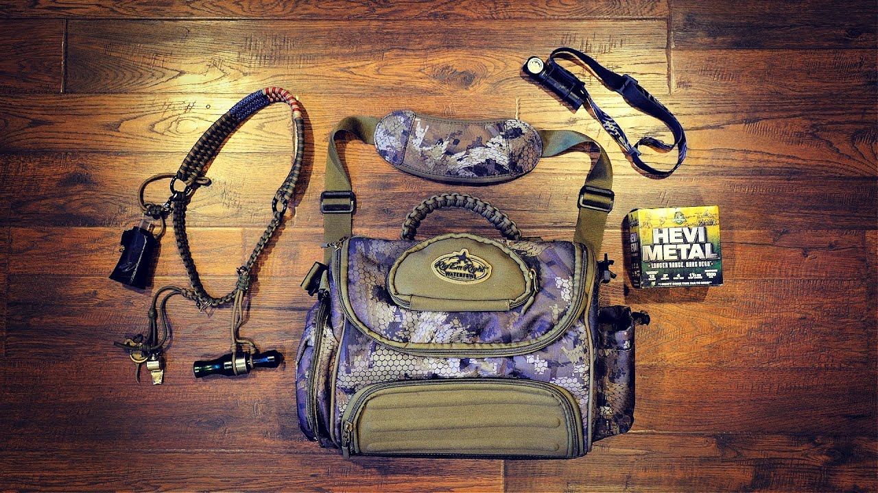 BEST COMPACT Blind Bag For DUCK HUNTING!
