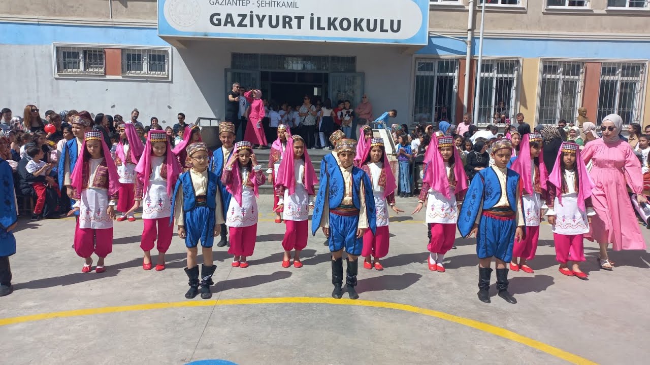 23 Nisan Çakal Çökerten Zeybeği Gösterimiz