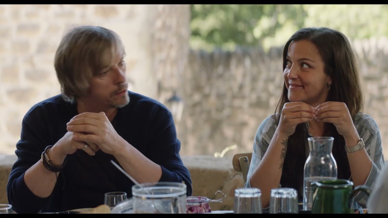 Bande-annonce du film Ma Langue Au Chat, avec Zabou et Pascal Elb&eacute;.