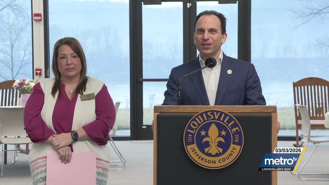 Access Louisville- Mayor's Weekly Press Conferenc