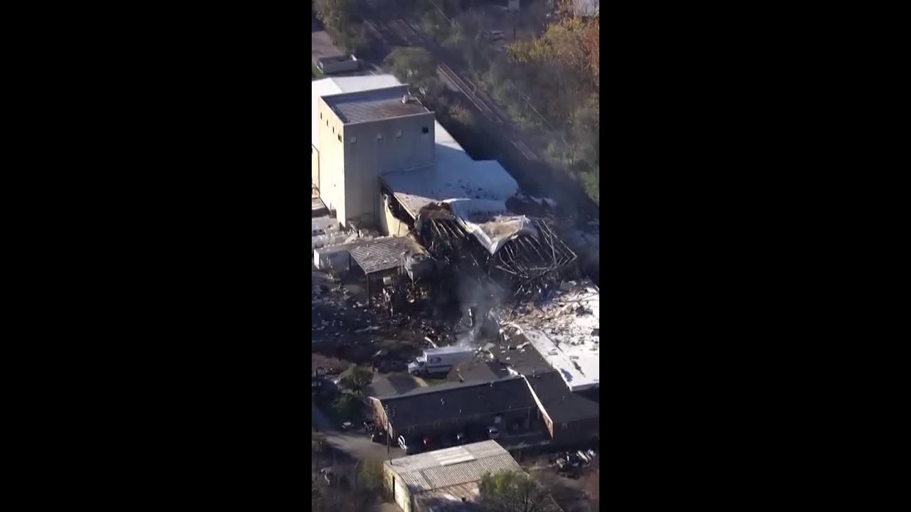 11 hospitalized after explosion at plant in Louisville
